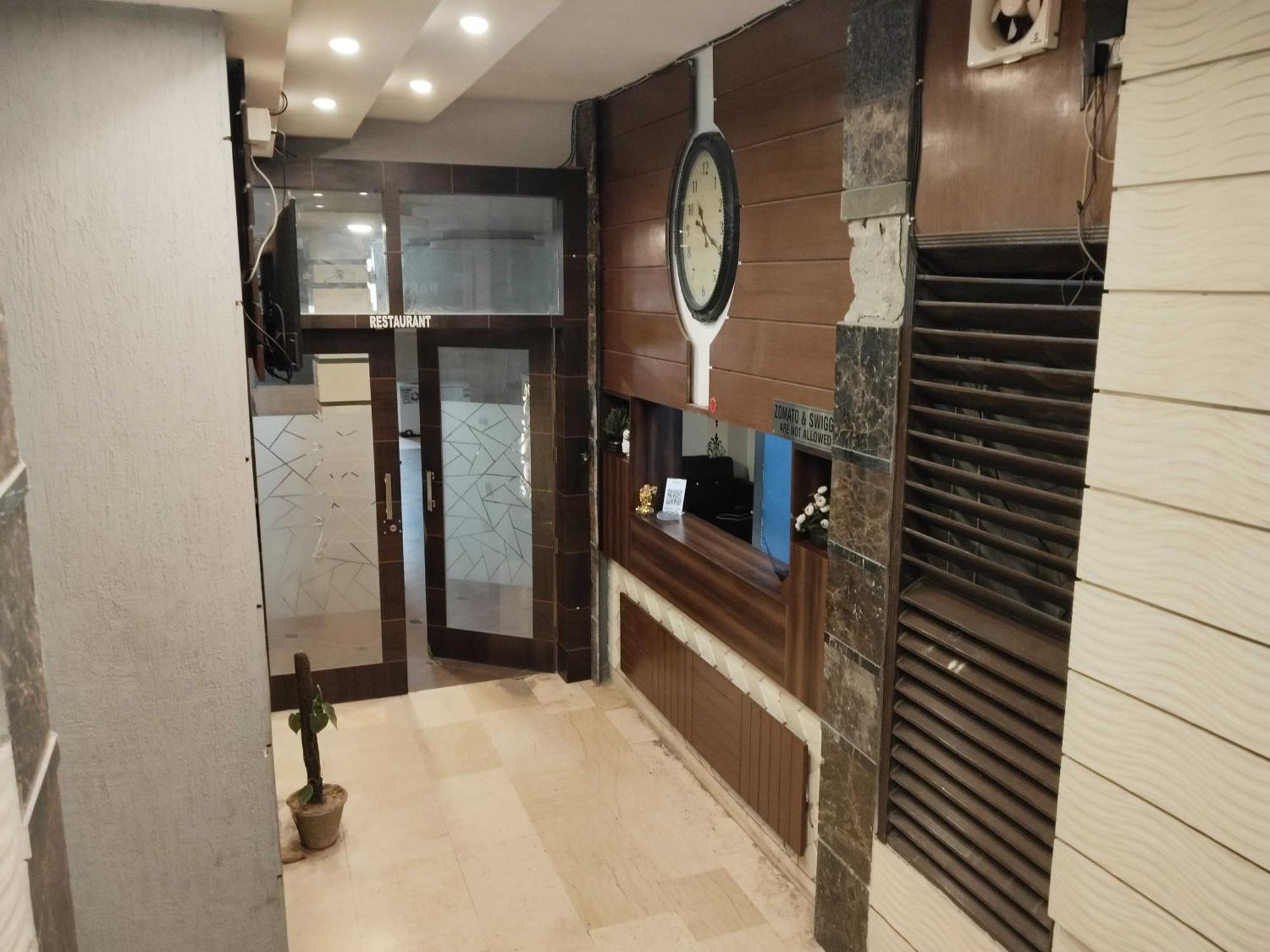 Super Hotel O Vivaan Residency Rohtak Exterior photo